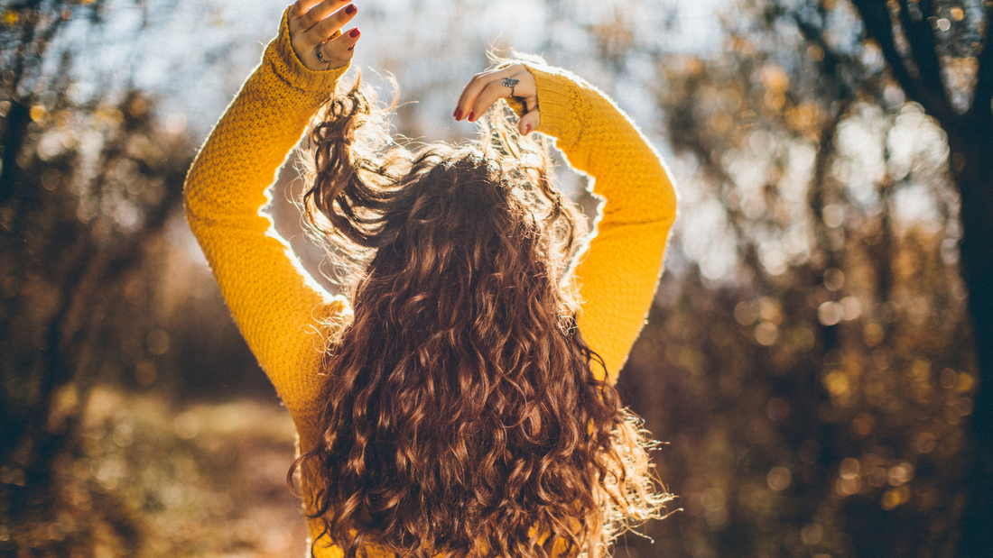 Hoe behoud je je krullen? Alle tips!