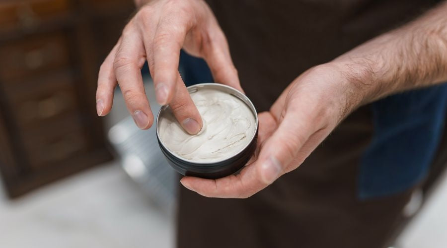 Mannen opgelet, zo gebruik je haar clay!