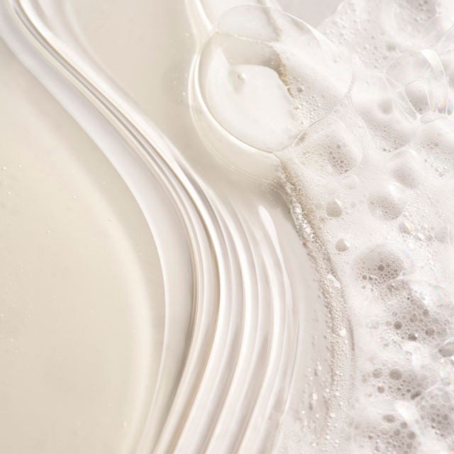 Oribe Serene Densifying Shampoo